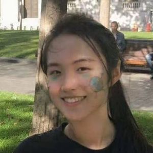 Meet your Posher, Iris